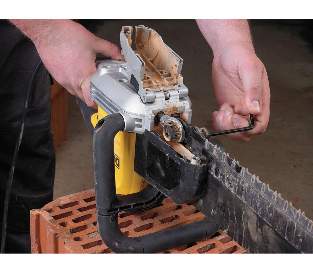 Ferăstrău aligator DEWALT DWE398-QS 1700w-4