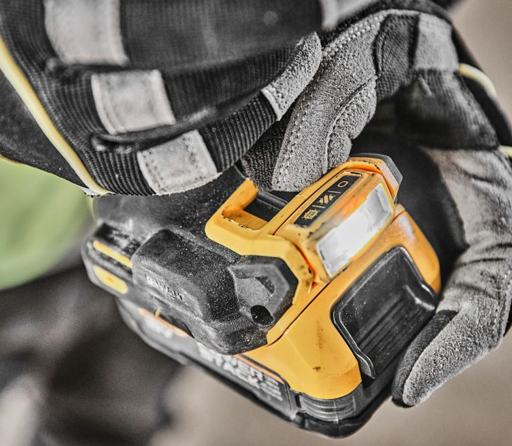 Mașină de înșurubat cu percuție cu acum. DEWALT DCD805P2T-QW 18V 5Ah-6