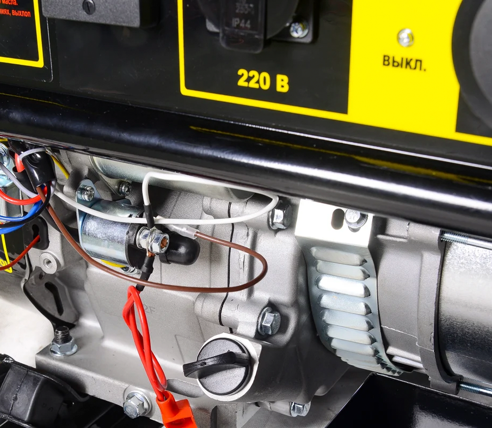 Электрогенератор HUTER DY9500LX-3 8квт Бензин AVR-8
