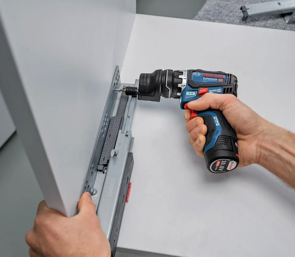 Mașină de înșurubat cu acumulator BOSCH GSR 12V-32 FC 12V 2Ah-8