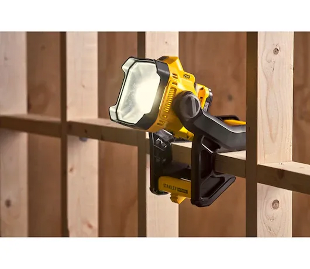 Lanternă construcții cu acumulator (fără bat) STANLEY SFMCL030B-XJ 650/1825lm 18V-6