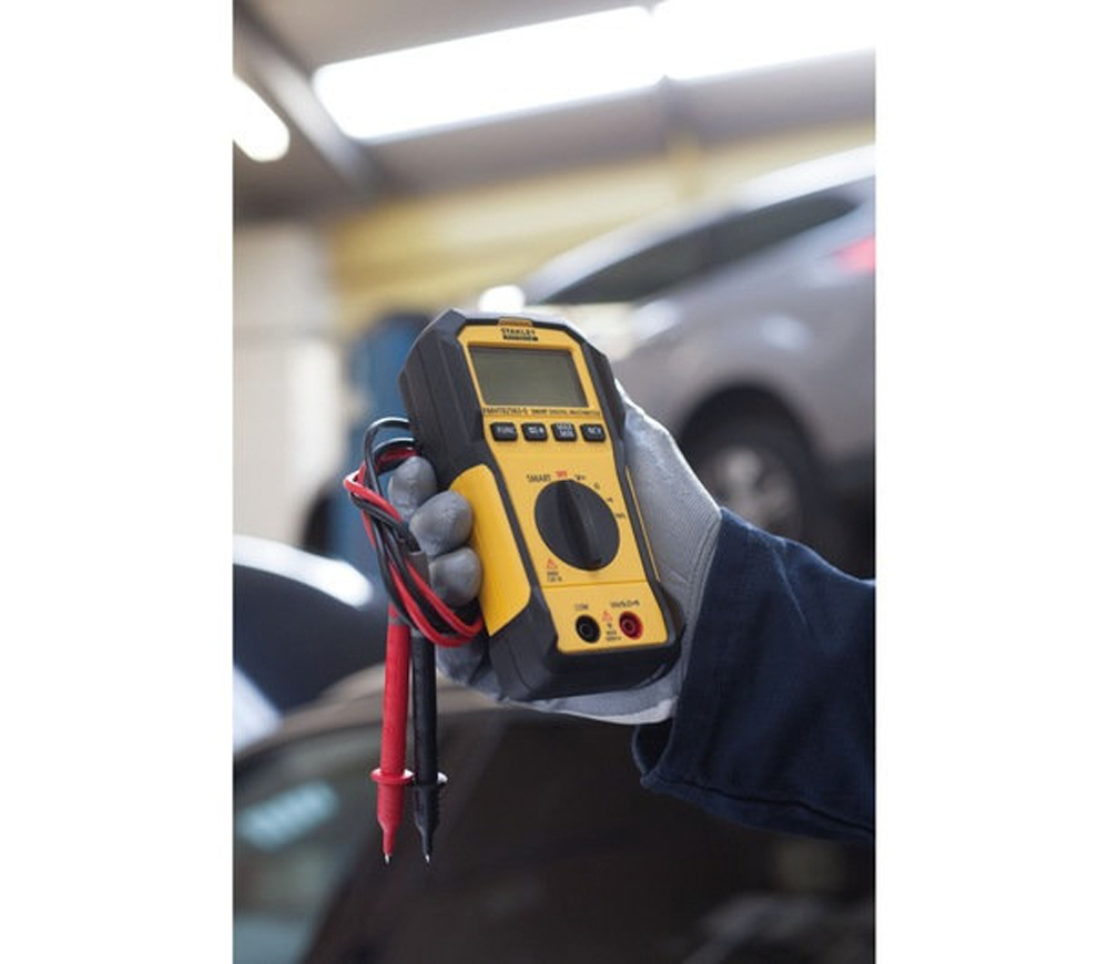 Multimetru digital STANLEY FMHT82563-0 0/600V-4