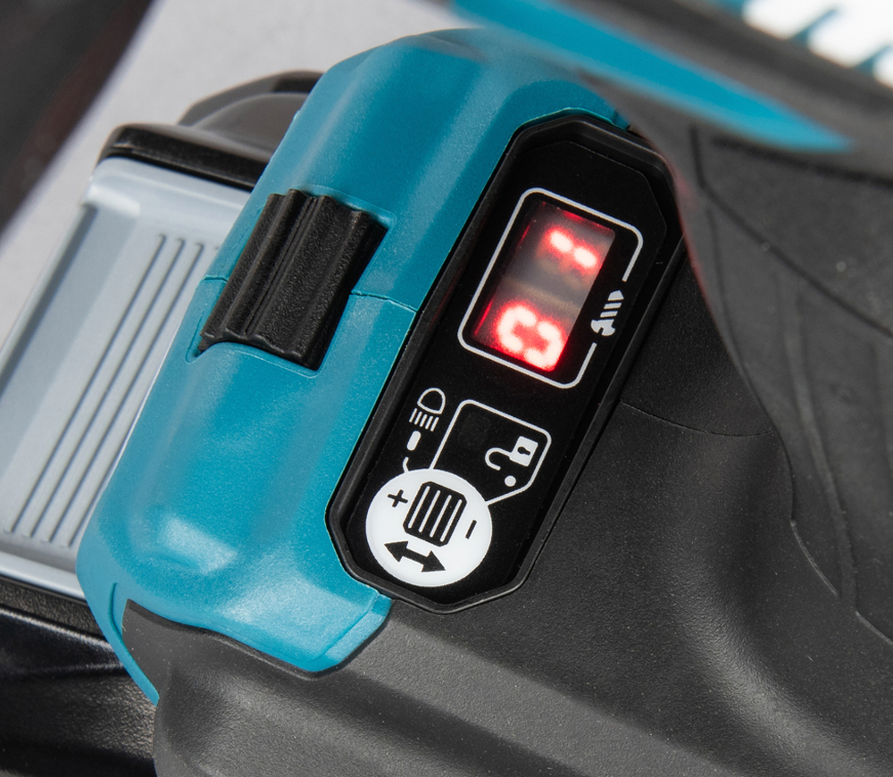 Mașină de &icirc;nșurubat cu percuție cu acum. MAKITA HP003GU201 40V 4Ah-10