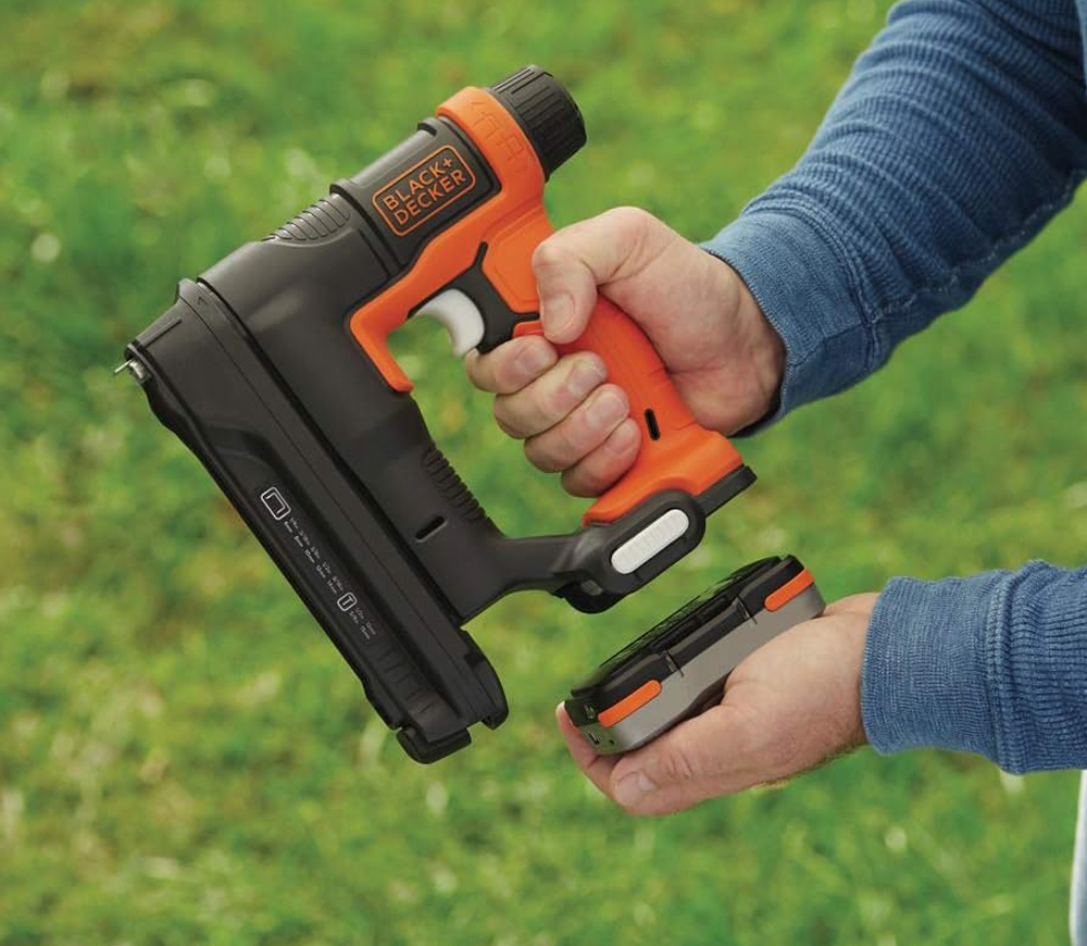 Capsator cu acumulator (fără bat) BLACK&DECKER BDCT12N 20bat/min 12V-8