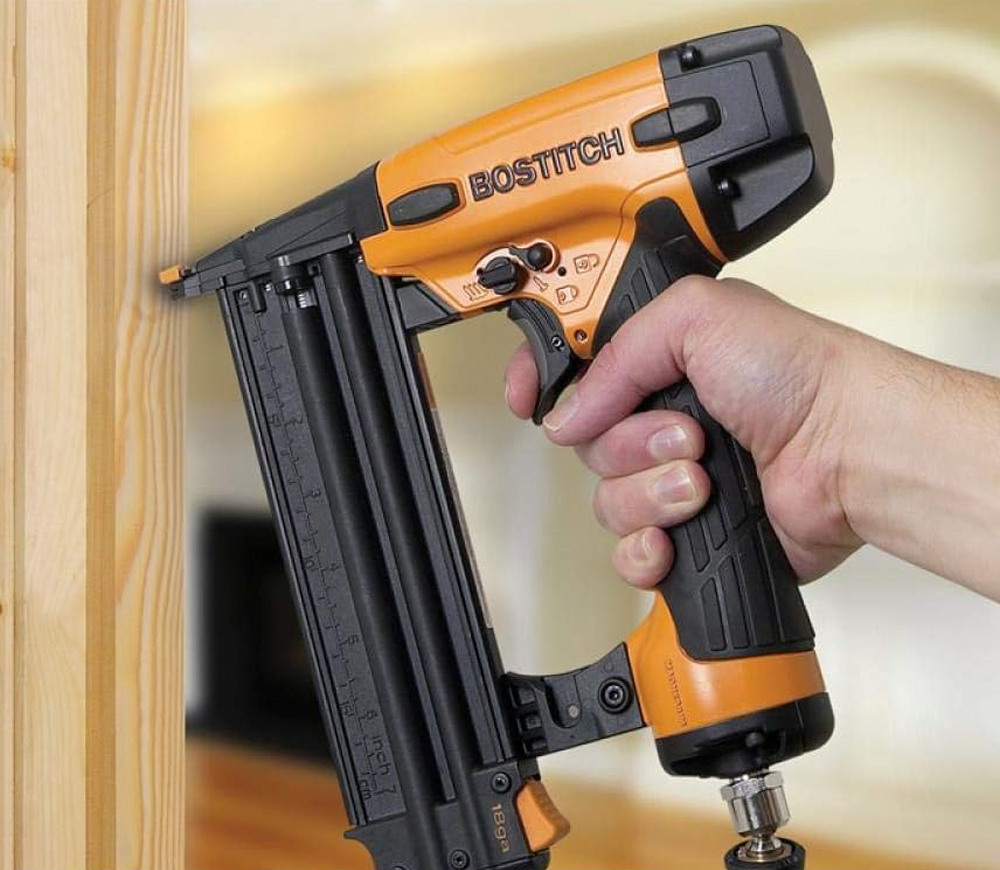Pistol pneumatic pentru cuie BOSTITCH BT1855-E 55mm 8.3bar-2