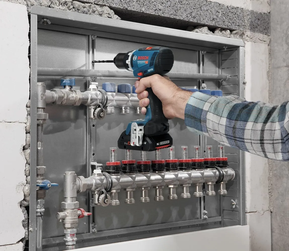 Mașină de înșurubat cu percuție cu acum. BOSCH PRO GSB 18V-65 18V 2Ah-2